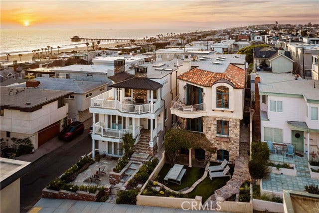Property photo for 221 3rd, Manhattan Beach, CA