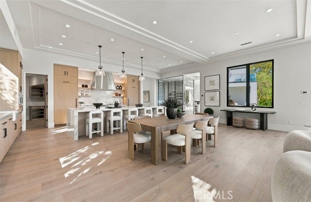 76 Hillcrest LN, Newport Beach, CA 92660