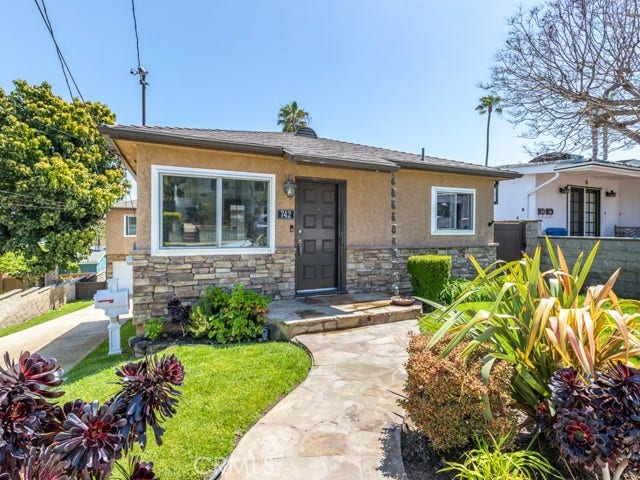 Property photo for 742 Loma Vista ST, El Segundo, CA