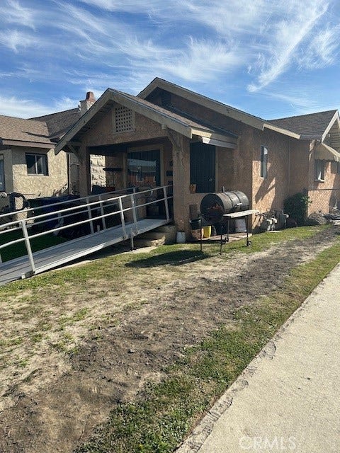 Property photo for 156 W 84th, Los Angeles, CA