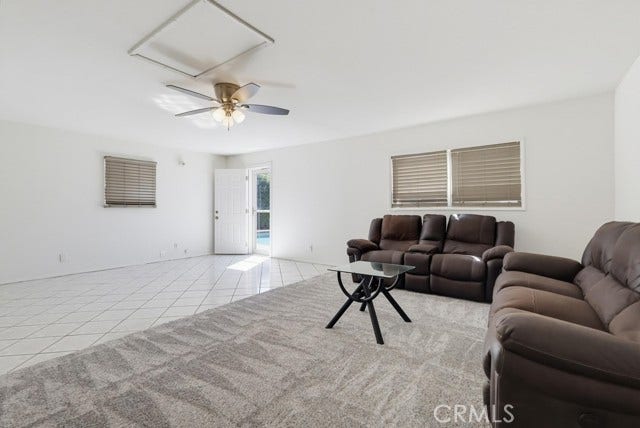1901 E 63rd, Long Beach, CA 90805 Different view of bonus pool room.....very spacious!