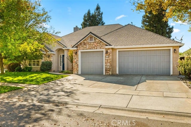 1 London CT, Chico, CA 95973