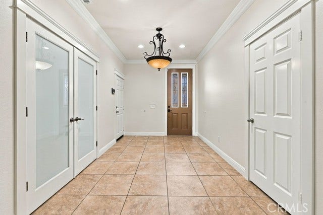 3945 Derby CIR, Lancaster, CA 93536