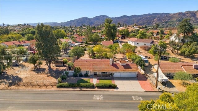 21465 Walnut, Wildomar, CA 92595