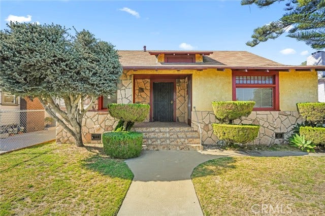 Property photo for 1037 W 46th ST, Los Angeles, CA