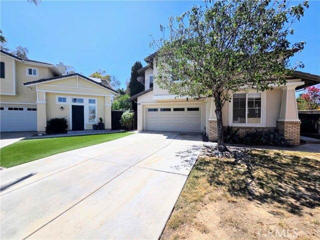 Property photo for 3408 Duchess LN, Long Beach, CA