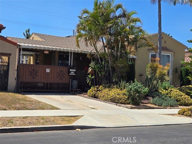 Property photo for 8215 S Mariposa, Los Angeles, CA