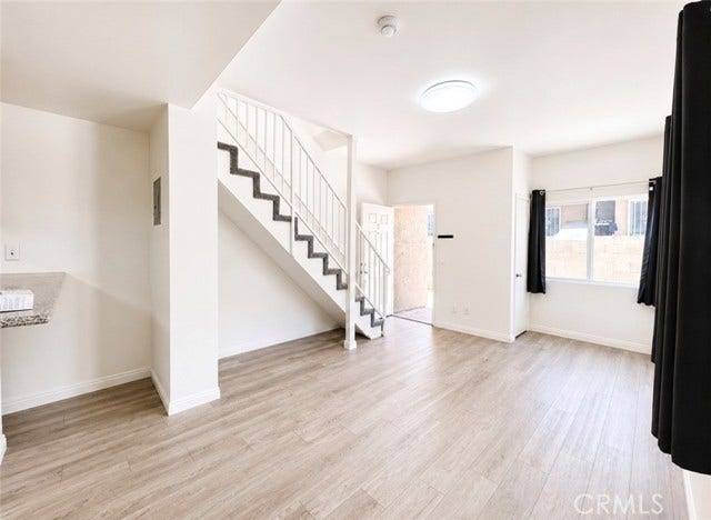 Property photo for 917 S Catalina, #5, Los Angeles, CA
