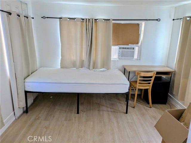1001 N Mariposa, Los Angeles, CA 90029