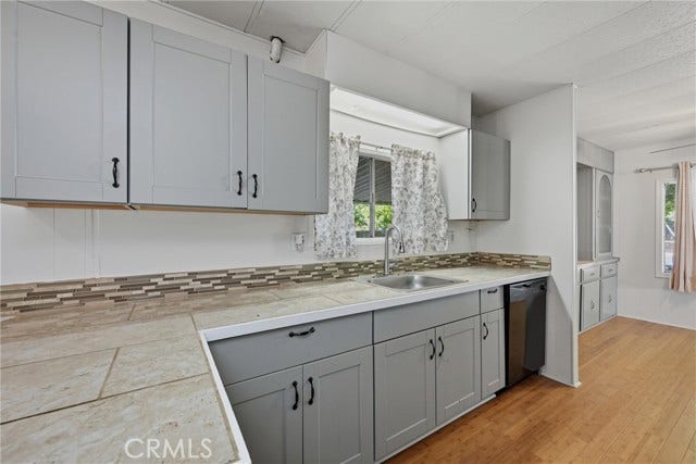 3562 Mountain View ST, Clearlake, CA 95422