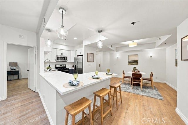 Property photo for 2222 N Beachwood DR, #105, Los Angeles, CA