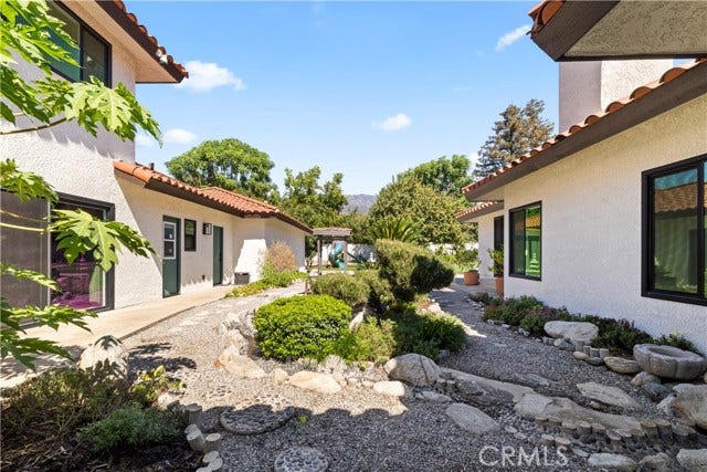 831 Pomello, Claremont, CA 91711