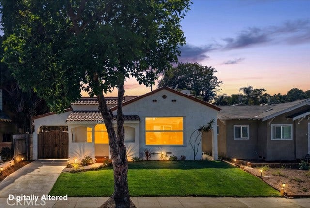 Property photo for 3005 Cedar, Long Beach, CA