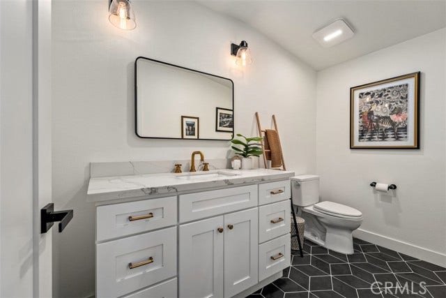 3107 Gibraltar, Costa Mesa, CA 92626