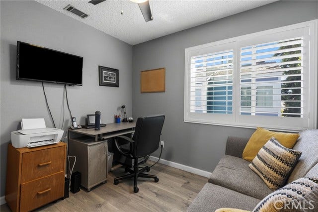 123 W Spring ST, #B, Long Beach, CA 90806