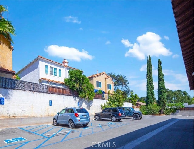 1817 E 2nd ST, Duarte, CA 91010