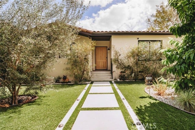 Property photo for 642 N Cahuenga, Los Angeles, CA