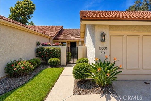 17808 Corte Huasco ST, #60, San Diego, CA 92128