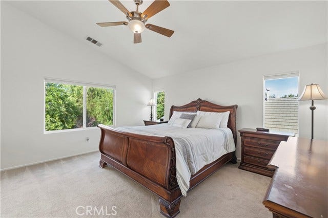 28473 Connick PL, Saugus, CA 91350