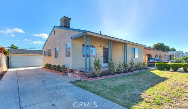 Property photo for 152 E Louise ST, Long Beach, CA