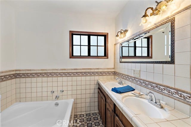 1801 Ripley AVE, Redondo Beach, CA 90278