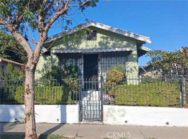 Property photo for 11720 S San Pedro, Los Angeles, CA