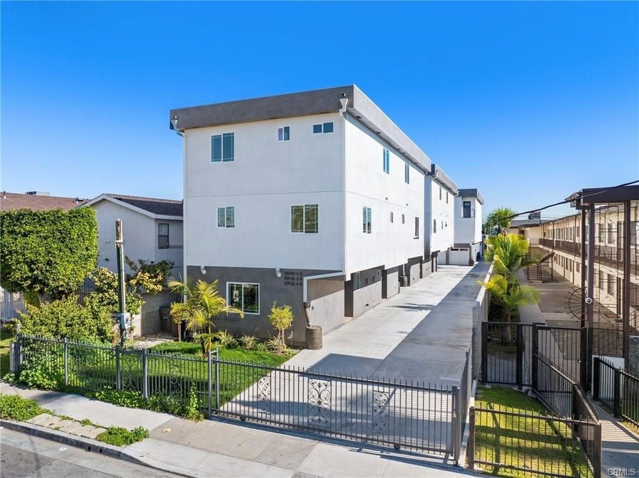 Property photo for 10940 S. Osage AVE, Inglewood, CA