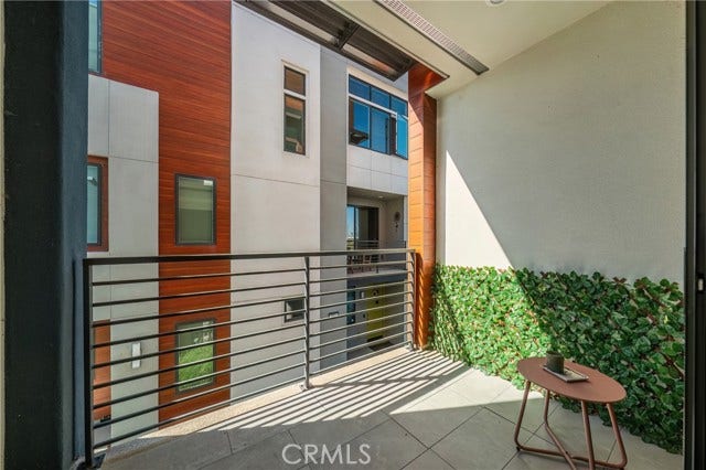 253 Waypoint, Tustin, CA 92782
