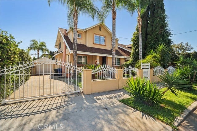 Property photo for 4520 Kingswell AVE, Los Angeles, CA