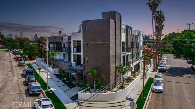Property photo for 2828 London ST, #305, Los Angeles, CA