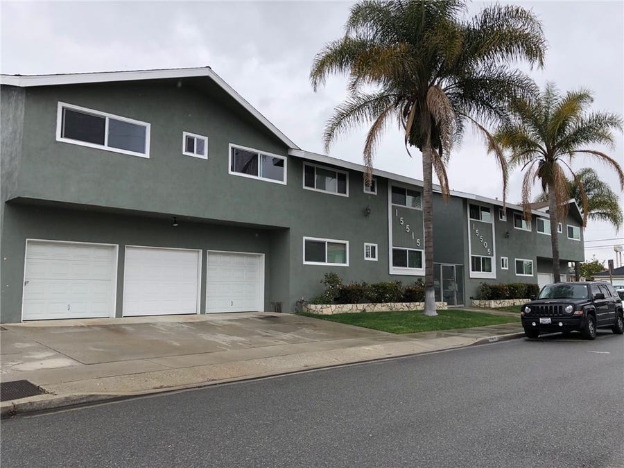 Property photo for 15505 S Budlong PL, #15, Gardena, CA
