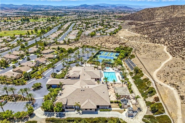 29226 Winding Brook DR, Menifee, CA 92584 CommunityCommunity