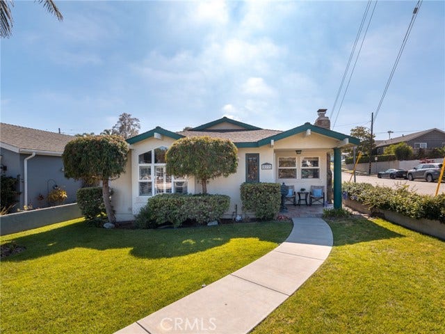 Property photo for 877 Center ST, El Segundo, CA