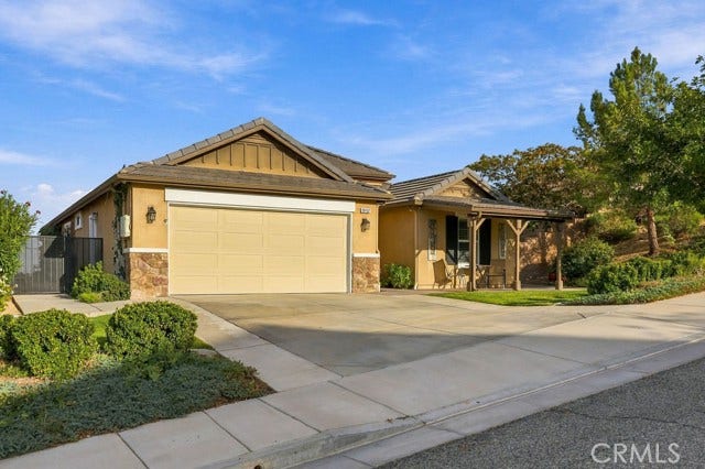 38462 Siamese Ln, Palmdale, CA 93551