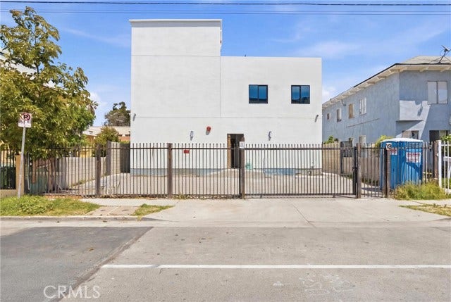 Property photo for 1009 E 29th ST, Los Angeles, CA