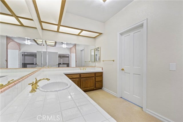 831 Pomello, Claremont, CA 91711