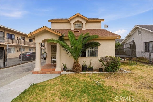 Property photo for 725 E 40th PL, Los Angeles, CA