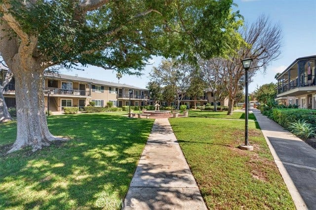 660 S Glassell, #12, Orange, CA 92866