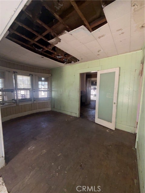 409 S Flower, Santa Ana, CA 92703