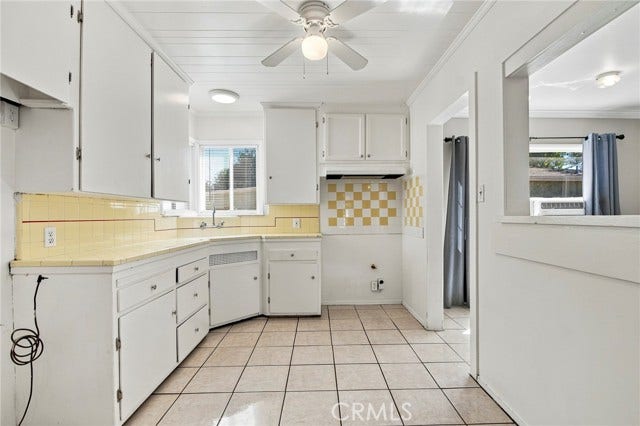 Front home 203 Benrud kitchen