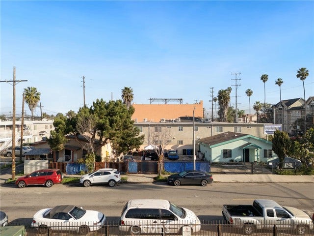 Property photo for 503 W 79th ST, Los Angeles, CA