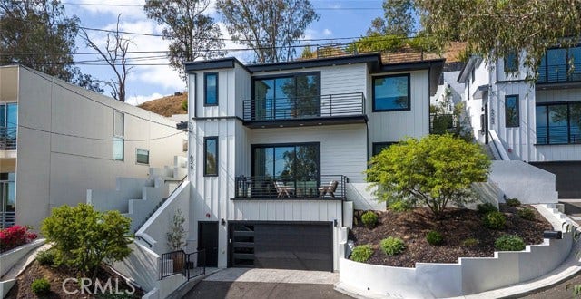 Property photo for 6561 Pickwick ST, Los Angeles, CA