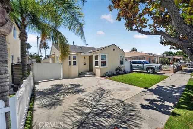 Property photo for 2741 Gale AVE, Long Beach, CA