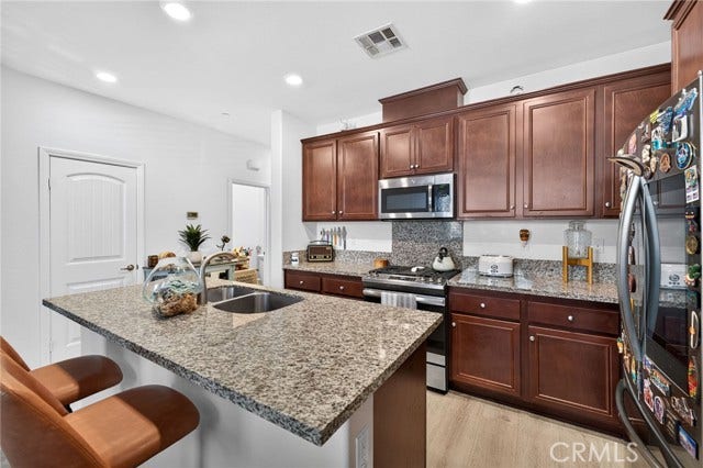 40438 Calle Real, Murrieta, CA 92563