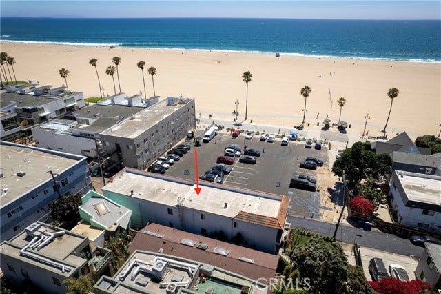 Property photo for 18 Sunset, Venice, CA