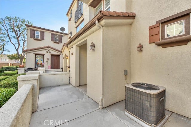 6971 Vining ST, Chino, CA 91710