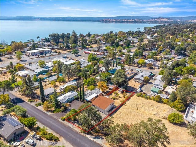 6869 Howard AVE, Nice, CA 95464