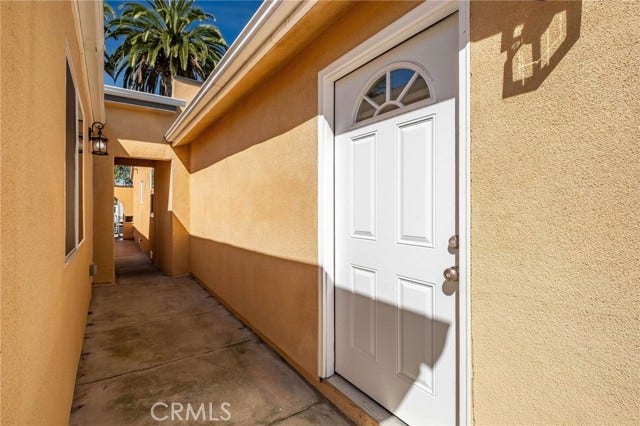 Property photo for 1976 Olive, #A, Long Beach, CA