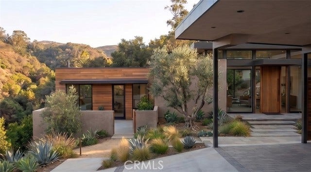 Property photo for 26137 Fairside Rd, Malibu, CA