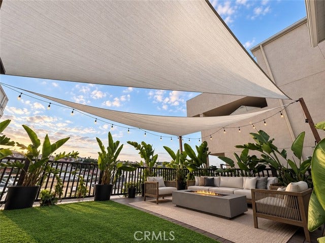 Property photo for 648 Loma, Hermosa Beach, CA